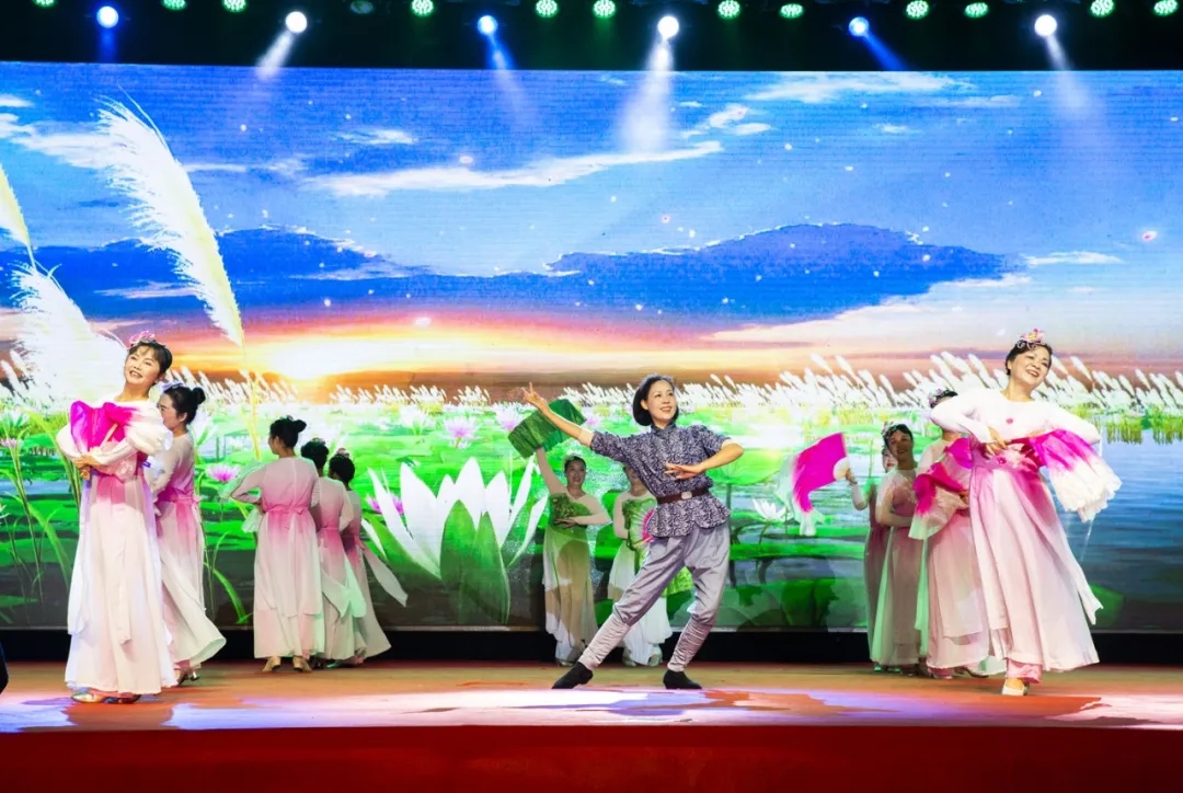 8.webp.jpg 8.webp.jpg